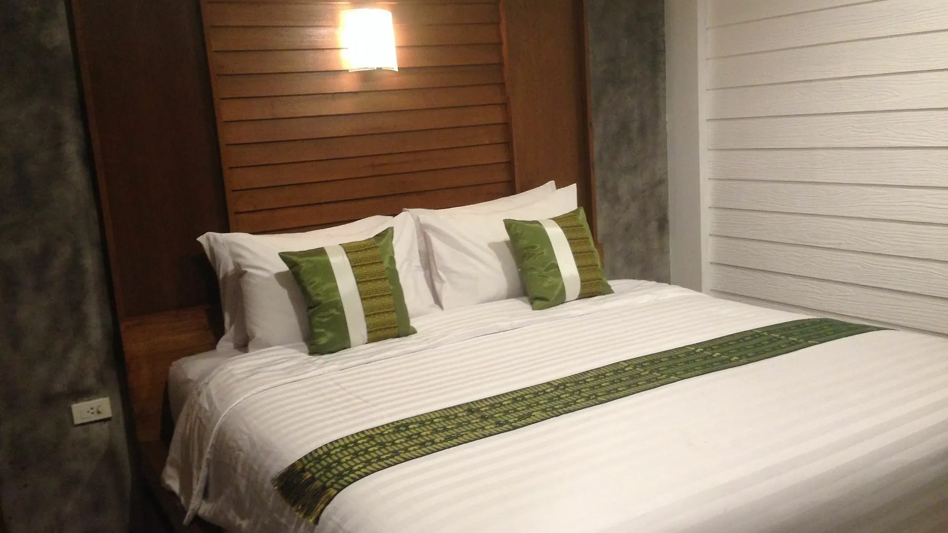 Villa Baanphong Lanta Ko Lanta